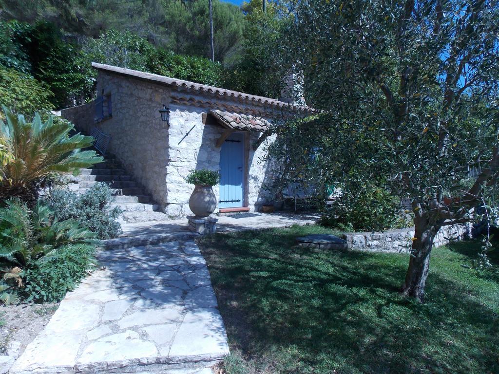 Le Mas De L'Aighetta Bed and Breakfast Èze Habitación foto